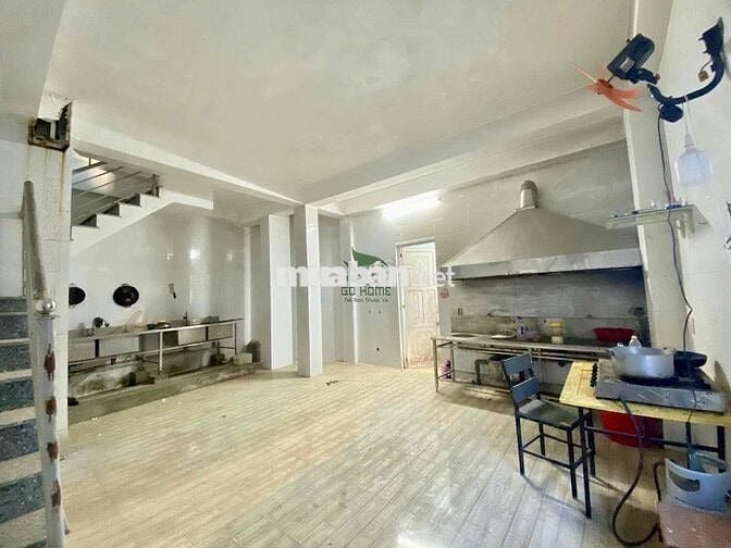 CHO THUÊ NHÀ Ở KINH DOANH 4 TẦNG THÔNG SUỐT GẦN ĐẠI HỌC NHA TRANG GIÁ