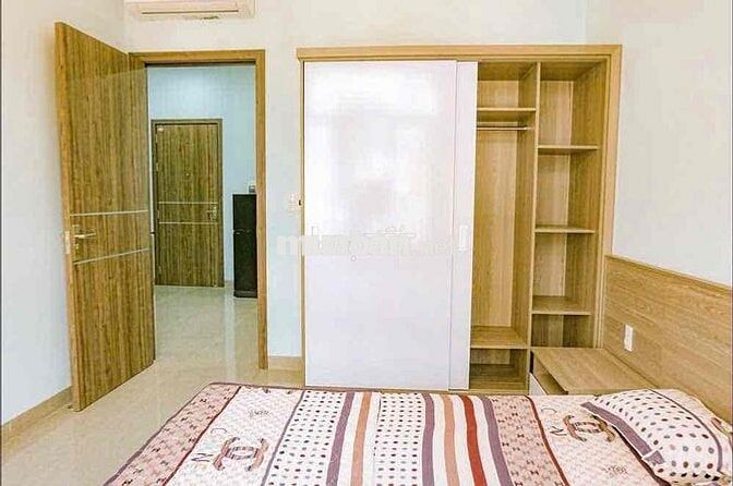 Cho thuê căn hộ 1 phòng ngủ ngay biển Nguyễn Tất Thành