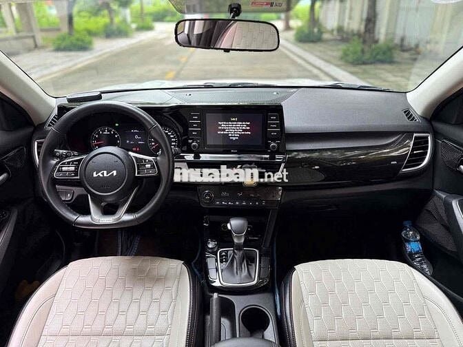 Kia Seltos Luxury 1.4 Turbo sản xuất 2024