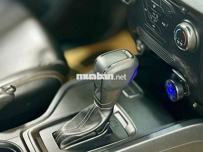 Ford Ranger 2020 XLS 2.2L 4x2 AT - 40,000 km.