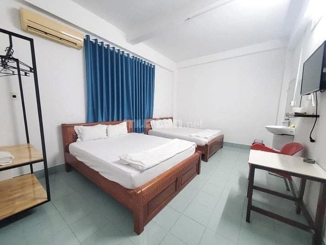 Sang Nhượng Khách sạn Bình Dân tại TT TP Bến Tre