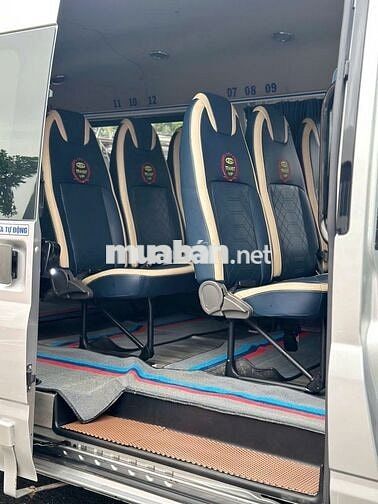 Ford Transit 2024 - Xe Gia Đình