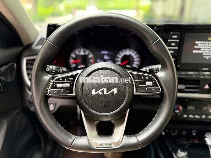 Kia Seltos Luxury 1.4 Turbo sản xuất 2024