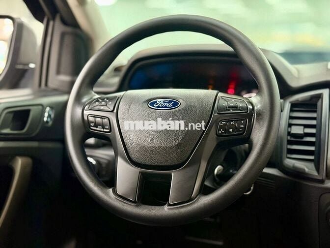 Ford Ranger 2020 XLS 2.2L 4x2 AT - 40,000 km.