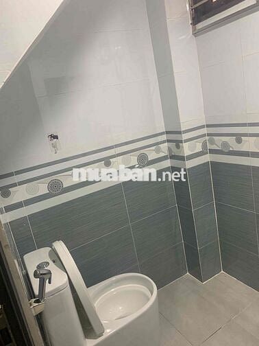 Cho thuê nhà nguyên căn ~40m² – Khu vực Q8 – Giá 15tr/tháng
