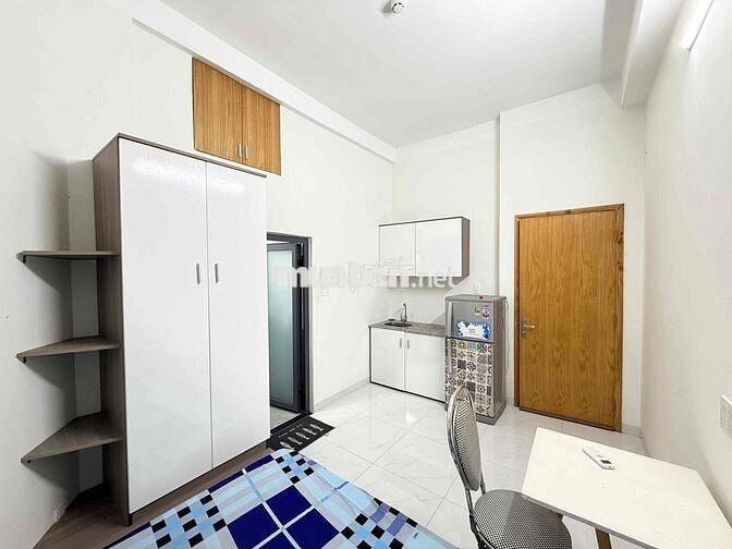 CHO THUÊ STUDIO CỬA SỔ THOÁNG NHÀ THANG MÁY FULL NT KHU PHAN XÍCH LONG