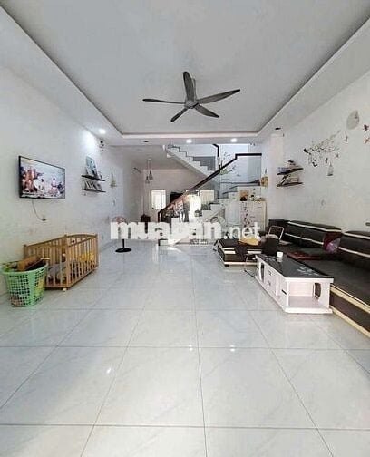 Nhà cho thuê gần Làng Đại học Dĩ An