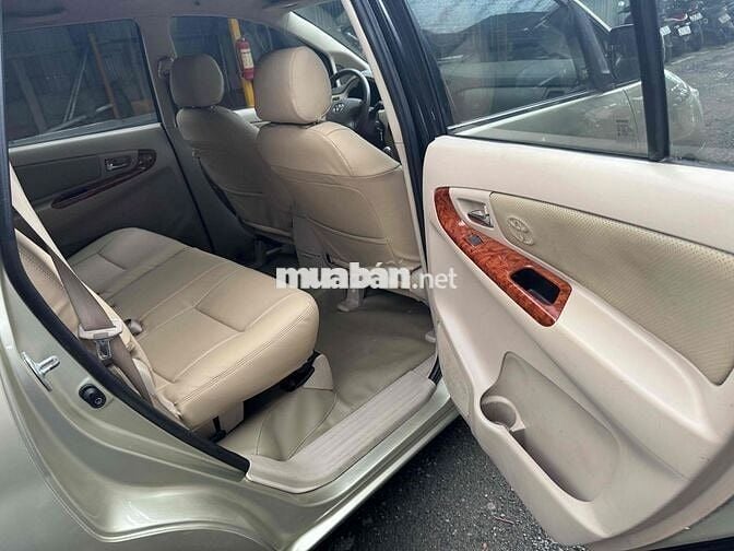 Toyota Innova 2008 G - 165000 km