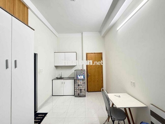 CHO THUÊ STUDIO CỬA SỔ THOÁNG NHÀ THANG MÁY FULL NT KHU PHAN XÍCH LONG