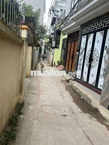 Cần tiền bán nhà 4 tầng cách đường vành đai 4 50m Cần tiền bán nhà 4 tầng cách đường vành đai 4 50m