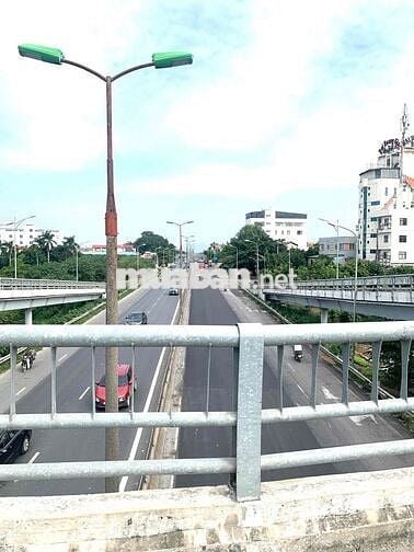 MẶT PHỐ .MẶT TIỀN . LÀM KHO XƯỞNG HOẶC KINH DOANH NHÀ HÀNG MẶT PHỐ .MẶT TIỀN . LÀM KHO XƯỞNG HOẶC KINH DOANH NHÀ HÀNG