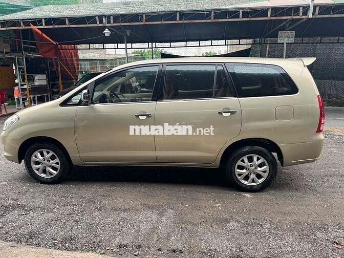 Toyota Innova 2008 G - 165000 km