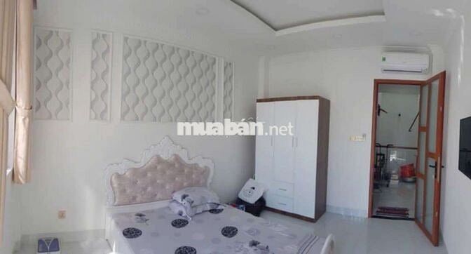 Bán gấp: 7,6tytl).Villa cực đẹp Lê Văn Quới. Hxh. 4 tầng. Ngang 8,3m