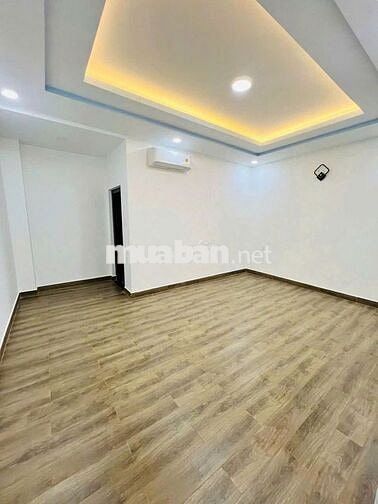 NHÀ ĐẸP MỚI XÂY - 12B Phạm Văn Hai, P2,TB- DT5x20m, 3 lầu