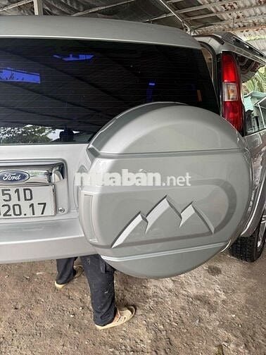 Ford Everest 2010 2.5L 4x4 MT - 115000 km