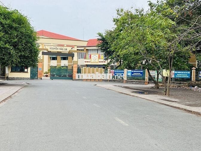 BÁN GẤP 142m2 (5,5x26) ĐẤT THỔ, HẺM 6m ĐƯỜNG 11 GẦN ĐH QUỐC GIA