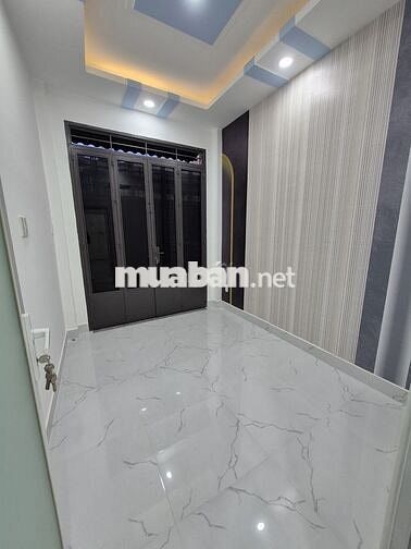 SÁT HẺM OTÔ Q4- 4 LẦU- 39m2 - 4PN- KO QH- CHỈ 4 TỶ NHỈNH