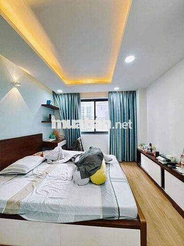 SÁT MT XÓM CHIẾU Q4- 5 LẦU- 57m2 - 6PN- CHỈ 8 TỶ NHỈNH