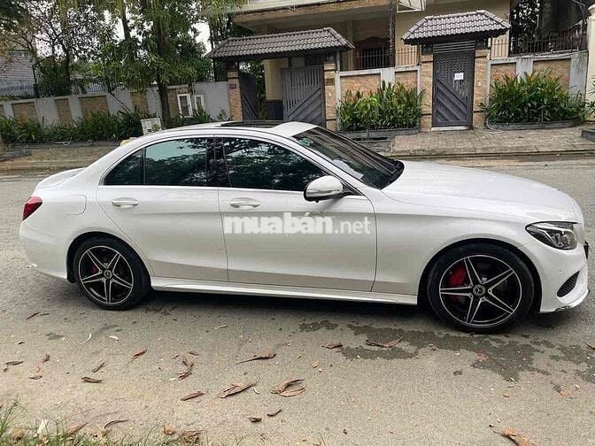 Mercedes Benz C Class 2015 C250 AMG - 130 km
