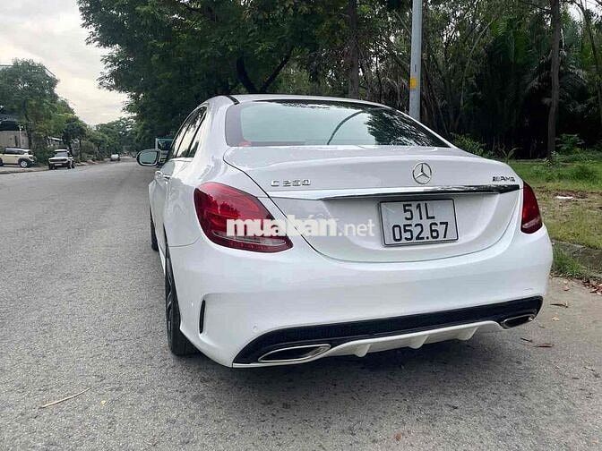 Mercedes Benz C Class 2015 C250 AMG - 130 km