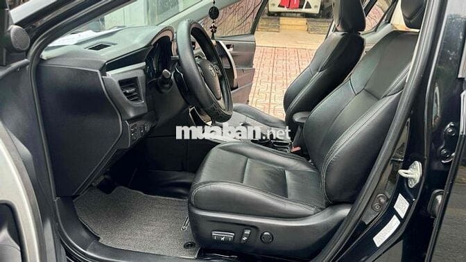 Toyota Corolla Altis 2016 2.0V - 128000 km