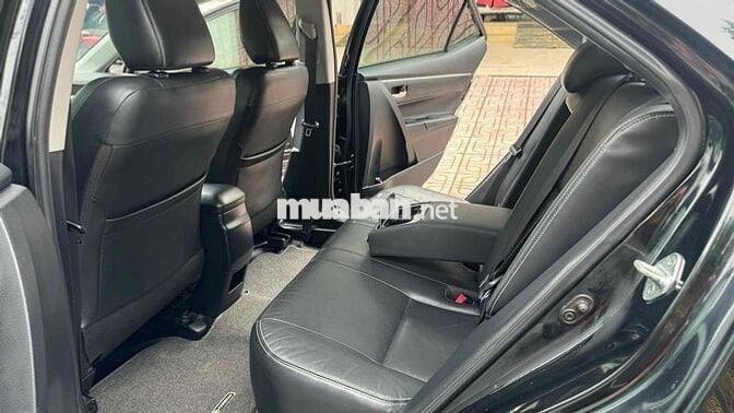 Toyota Corolla Altis 2016 2.0V - 128000 km