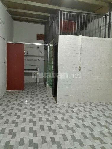 Cho thuê nhà nguyên căn mặt tiền - kế chợ Bình Thành, Quận Bình Tân 