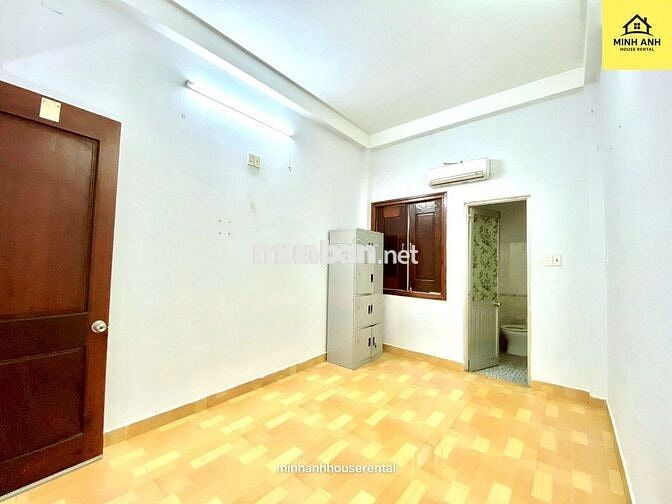 Cho thuê nguyên căn 533/18/ Phạm Văn Bạch, P.15, Tân Bình