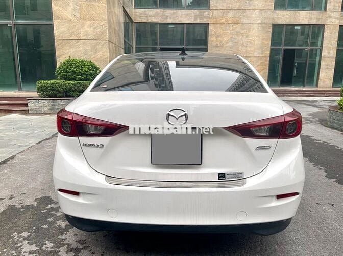 Mazda 3 sx 2015 số tự động màu trắng
