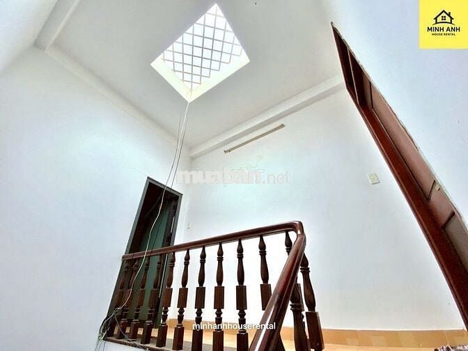 Cho thuê nguyên căn 533/18/ Phạm Văn Bạch, P.15, Tân Bình