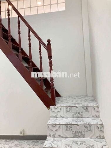 Nhà trống nguyên căn cho thuê lâu dài Tân Bình