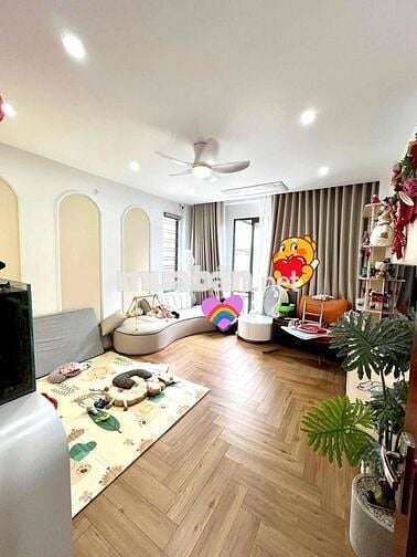 🌟 Bán nhà phố Kim Ngưu 41m² x 6 tầng thang máy ,ô tô tránh cách 40m 🌟 Bán nhà phố Kim Ngưu 41m² x 6 tầng thang máy ,ô tô tránh cách 40m