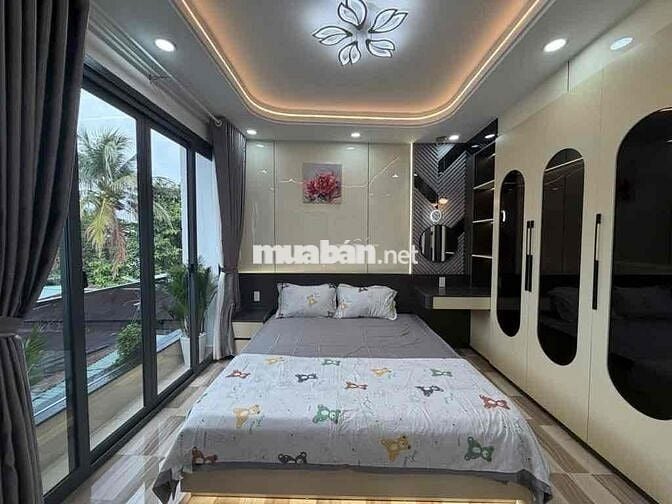 TRUNG TÂM GÒ  VẤP NHÀ MỚI ĐẸP Ở NGAY . DTSD 168 M2 -NHÀ 4 TẦNG VỚI 4PN