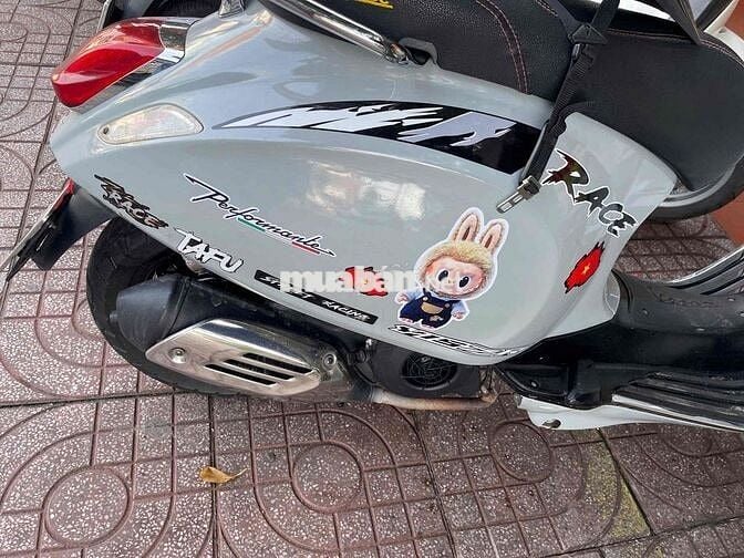 vespa 2015 biển 60.xe còn đẹp máy móc nguyên bản