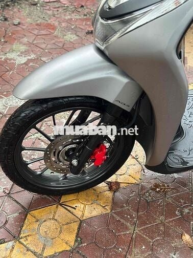 SH Mode Mua Vào Tháng 12/2024 Xe Ít Đi Còn Khá Đẹp