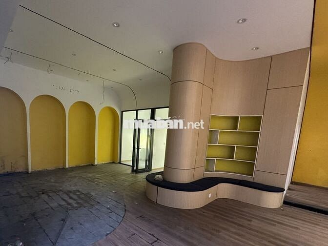 mặt bằng kinh doanh diện tích 130m2, Quận 8