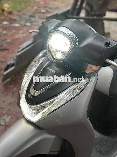 SH Mode Mua Vào Tháng 12/2024 Xe Ít Đi Còn Khá Đẹp