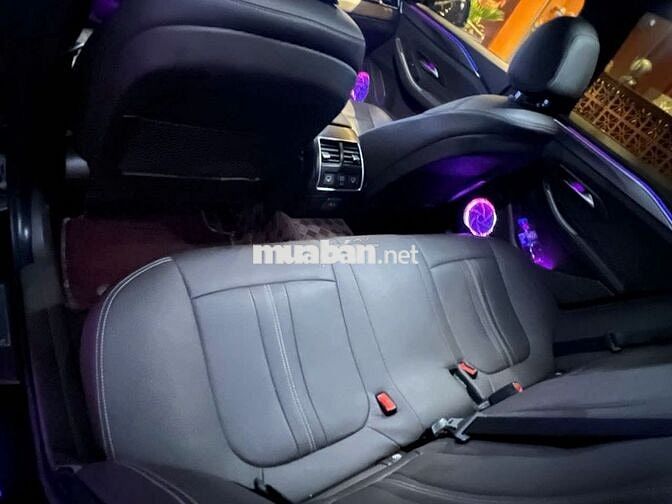 VinFast Lux A2.0 Plus