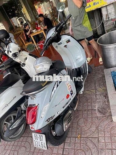 vespa 2015 biển 60.xe còn đẹp máy móc nguyên bản