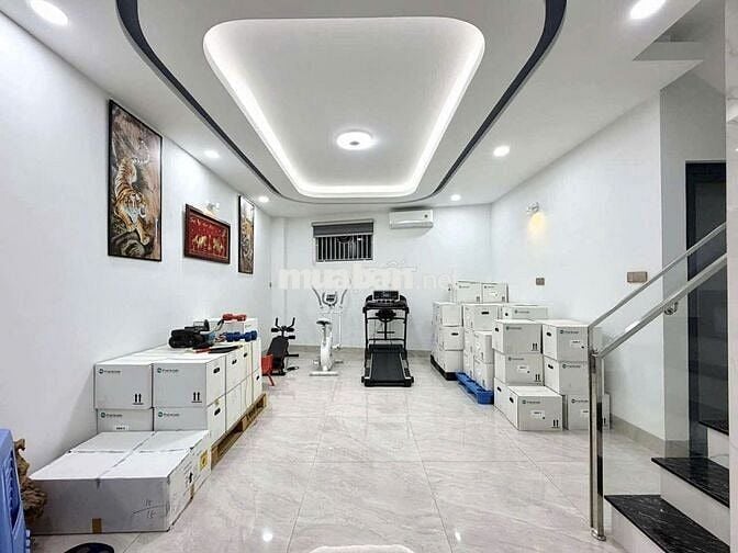 Toà nhà 8 tầng 117m2 - Góc 3 mặt thoáng - 13 Phòng hẻm oto 6m - 24 Tỷ