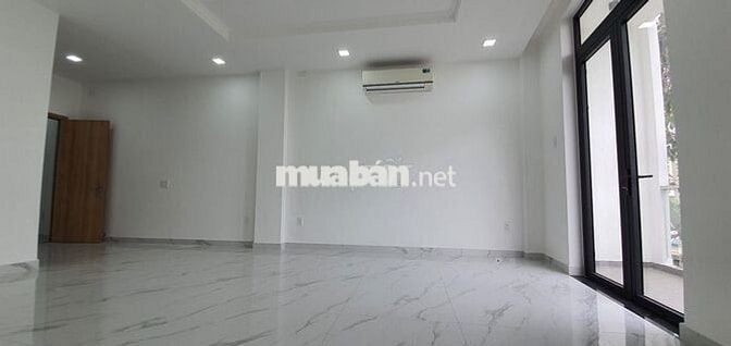 Bán nhà phố 3 tầng đường Nguyễn Phúc Chu, Tân Bình, giá 18 tỷ