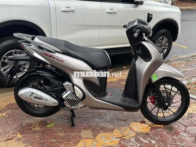 SH Mode Mua Vào Tháng 12/2024 Xe Ít Đi Còn Khá Đẹp