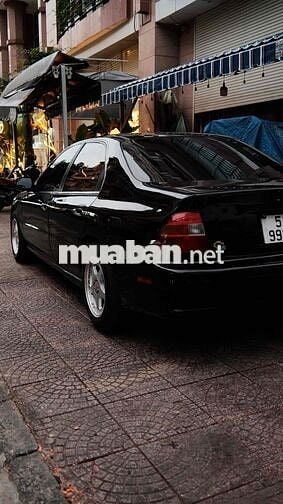 Honda Accord 1994 2.2 MT - 150000 km