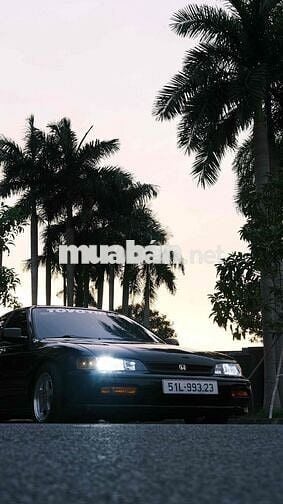 Honda Accord 1994 2.2 MT - 150000 km