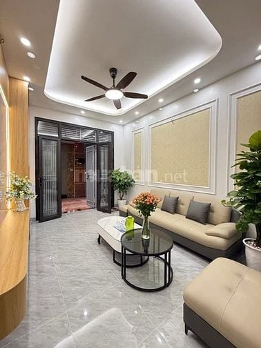 Nhà dân xây ở Kim Giang, nhỉnh 7 tỷ, ô tô tránh nhau, mặt ngõ. Nhà dân xây ở Kim Giang, nhỉnh 7 tỷ, ô tô tránh nhau, mặt ngõ.