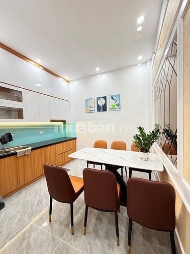 Nhà dân xây ở Kim Giang, nhỉnh 7 tỷ, ô tô tránh nhau, mặt ngõ. Nhà dân xây ở Kim Giang, nhỉnh 7 tỷ, ô tô tránh nhau, mặt ngõ.