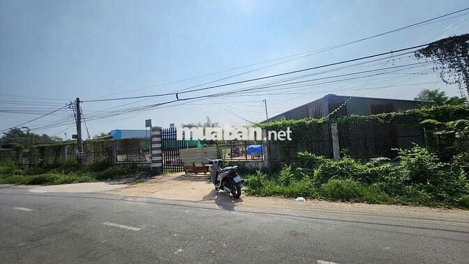 Bán đất khu vực thị xã Trảng Bàng, cua ngân hàng 2800m2