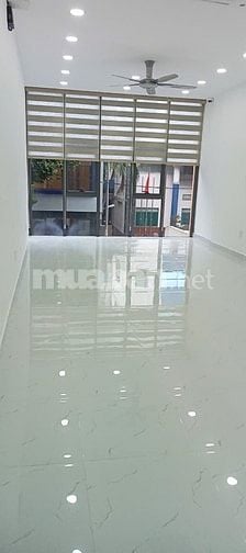 Cho thuê văn phòng mặt tiền đường Lý Văn Phức