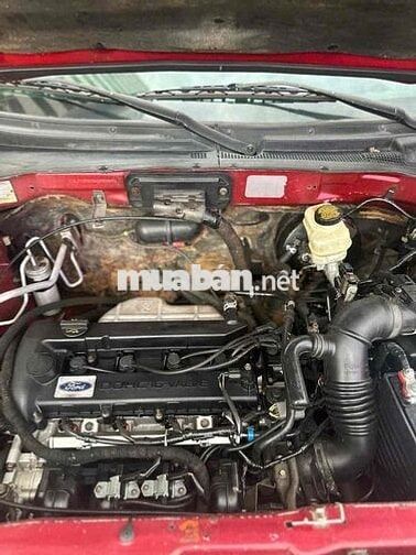 Ford Escape 2005 - SUV 5Chỗ - Màu Đỏ