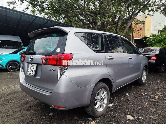 Innova MT sản xuất 2016 Gia Đình